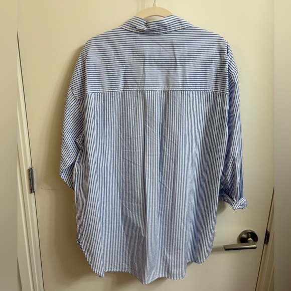 Universal Thread Blue Button Down Shirt - Picture 2 of 2
